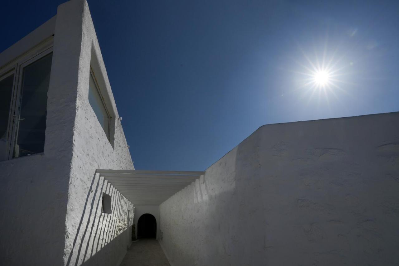 Отель White Stone Mykonos Agios Ioannis Diakoftis Экстерьер фото