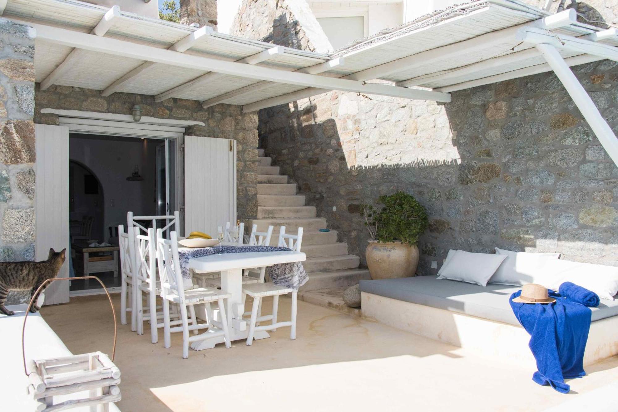 Отель White Stone Mykonos Agios Ioannis Diakoftis Экстерьер фото