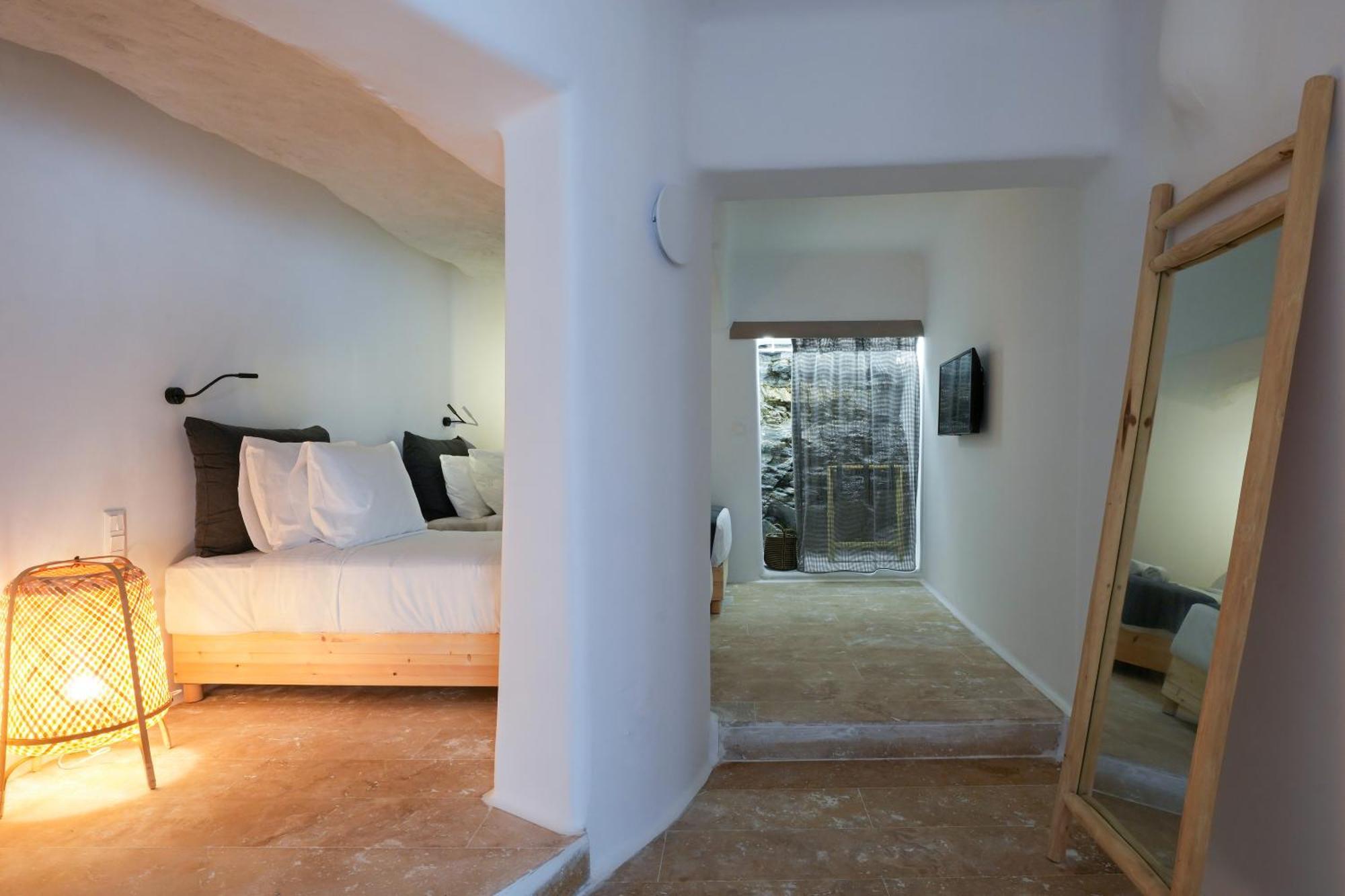 Отель White Stone Mykonos Agios Ioannis Diakoftis Экстерьер фото